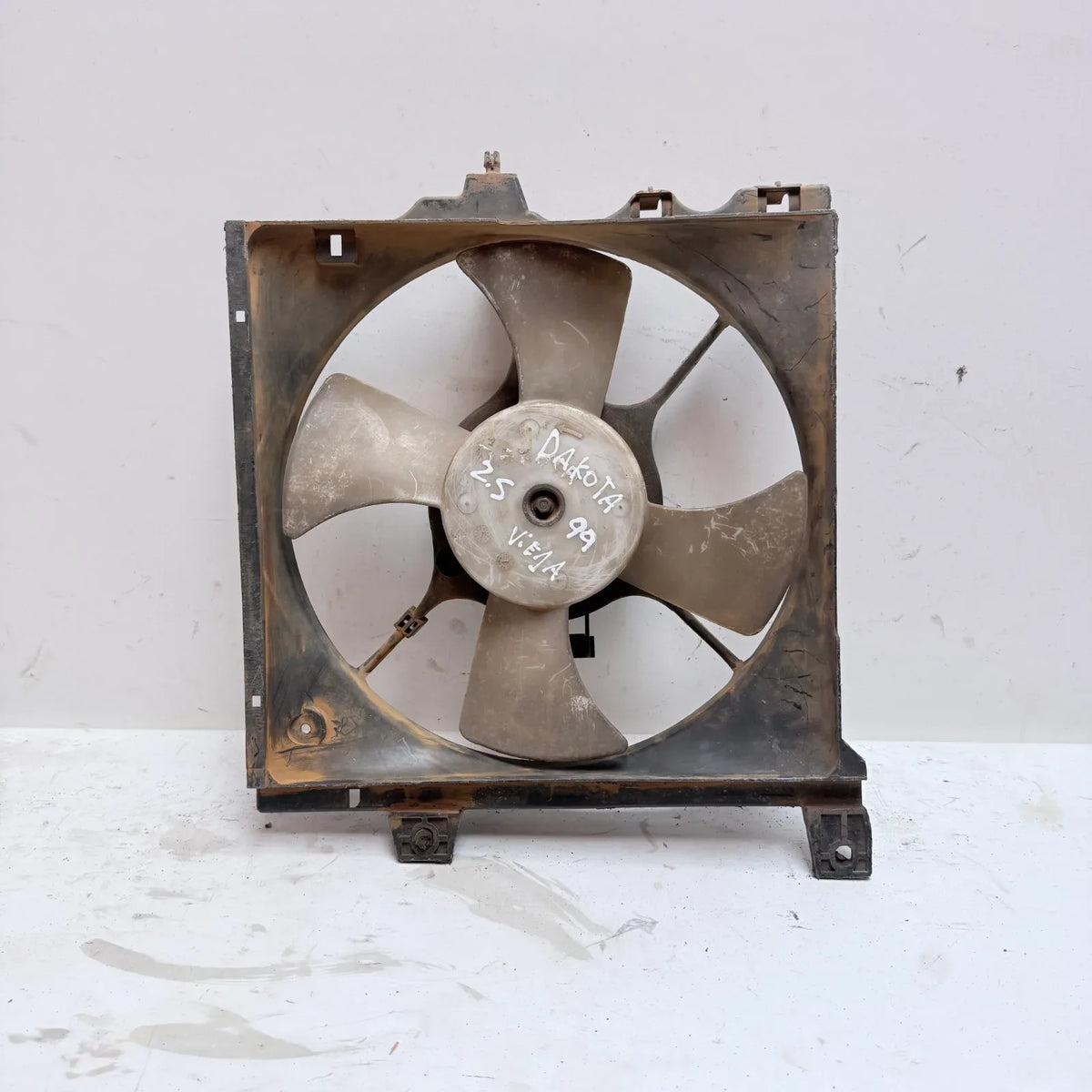 ELECTROVENTILADOR Dodge Dakota 1999 - 2.5 4x2 Bencina Mecánico
