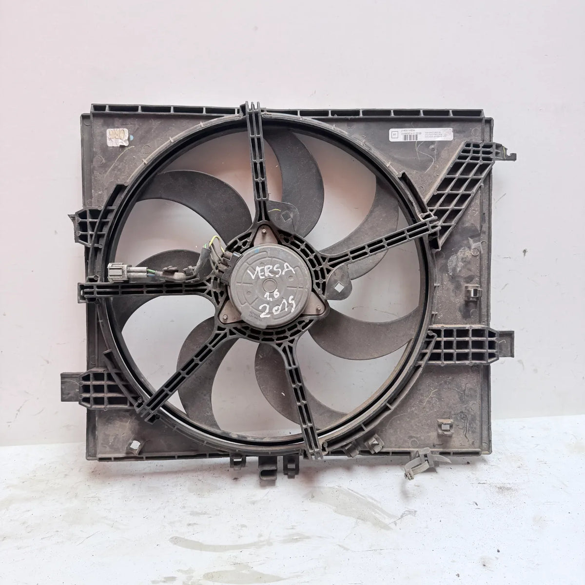 ELECTROVENTILADOR Nissan versa 2015 - 1.6 4x2 Bencina Mecánico