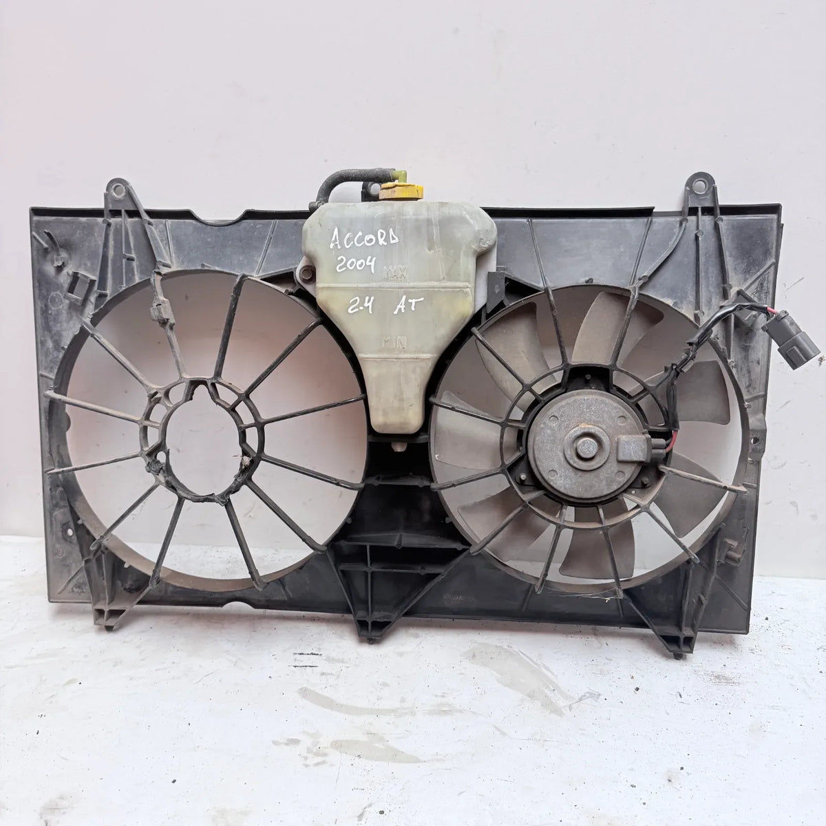 ELECTROVENTILADOR Mazda 3 2018 - 2.0 4x2 Bencina Mecánico
