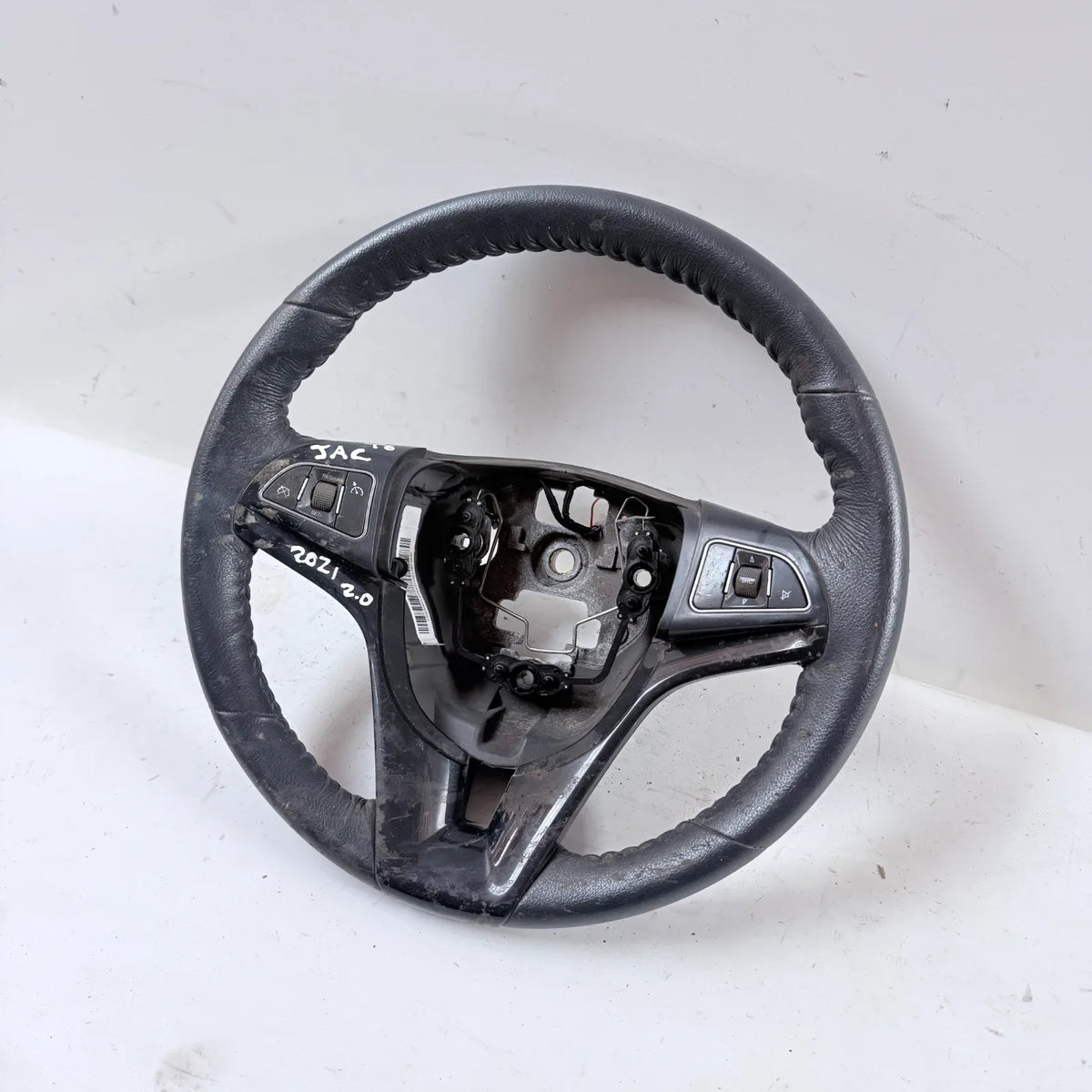 MANUBRIO JAC T6 2021 - 2.0 4x2 Bencina Mecánico