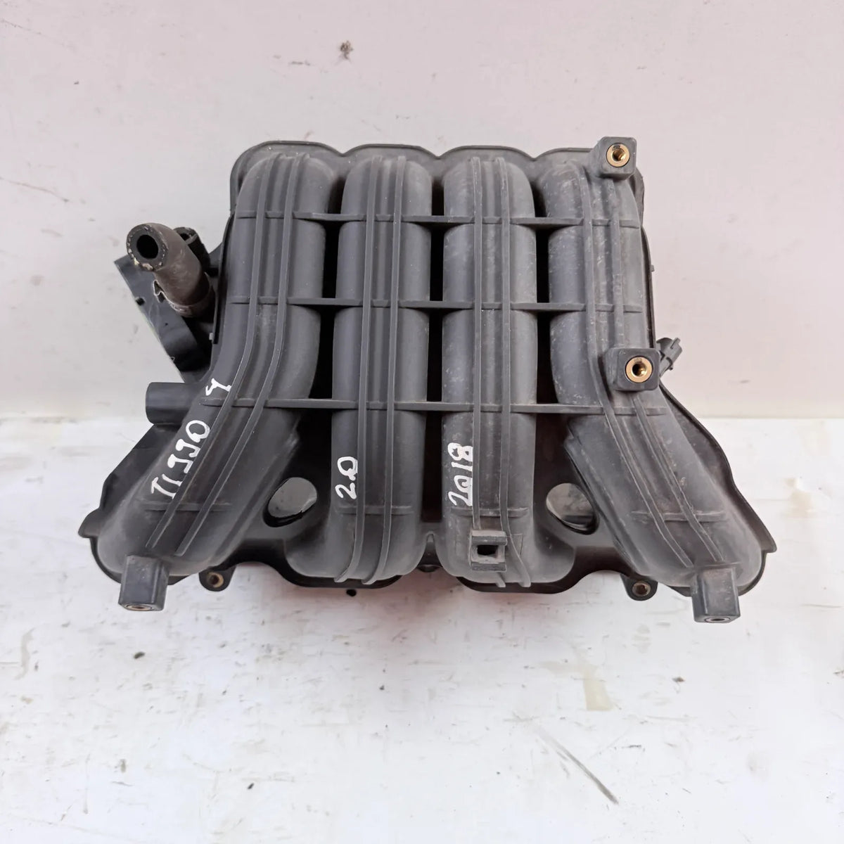 MULTIPLE DE ADMISION Chery TIGGO 4 2018 - 2.0 4x2 Bencina Mecánico
