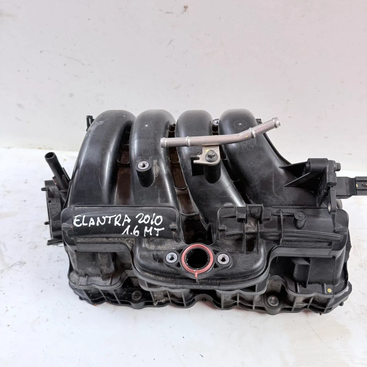 MULTIPLE DE ADMISION Hyundai Elantra 2010 - 1.6 4x2 Bencina Mecánico