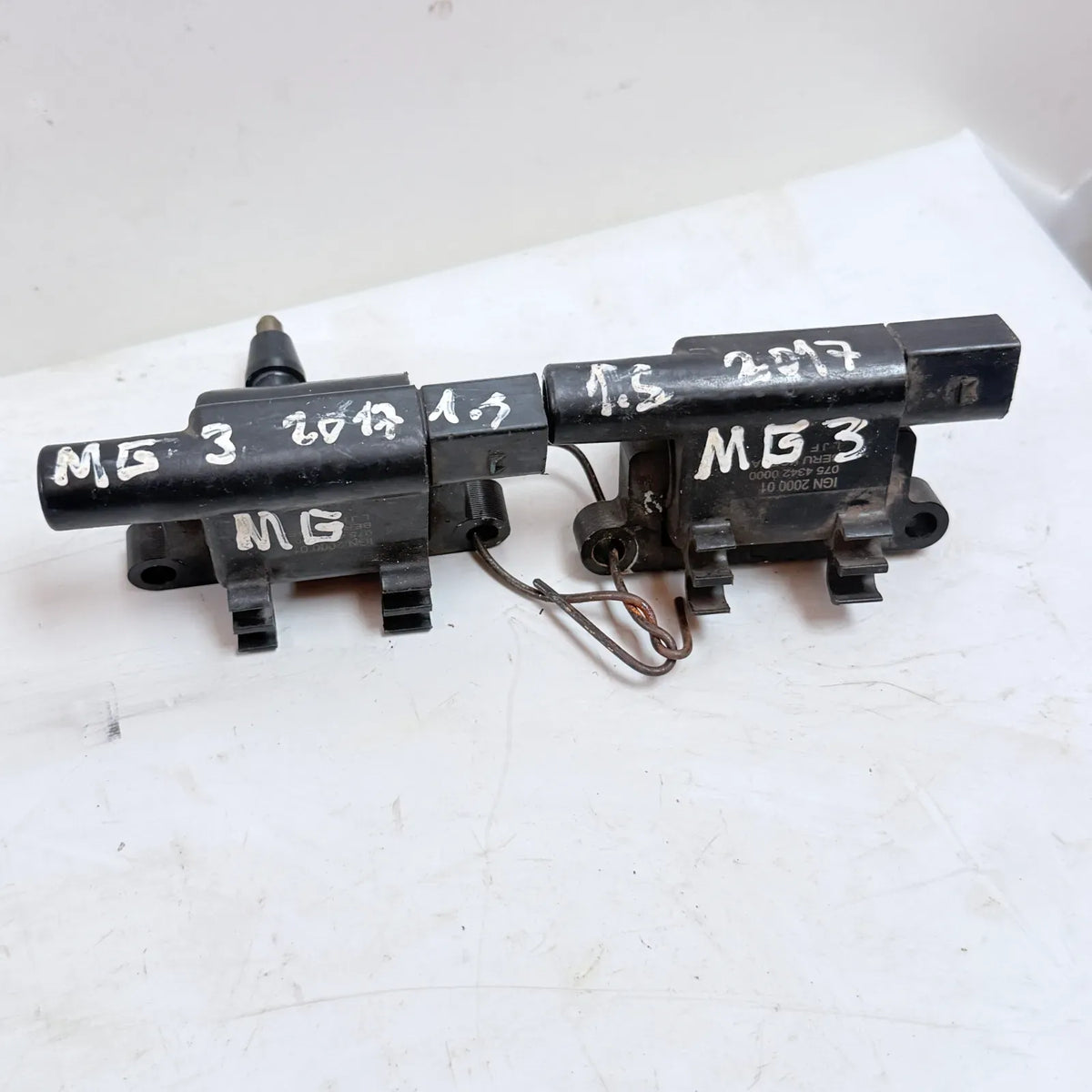 BOBINA Mg 3 2017 - 1.5 4x2 Bencina Mecánico