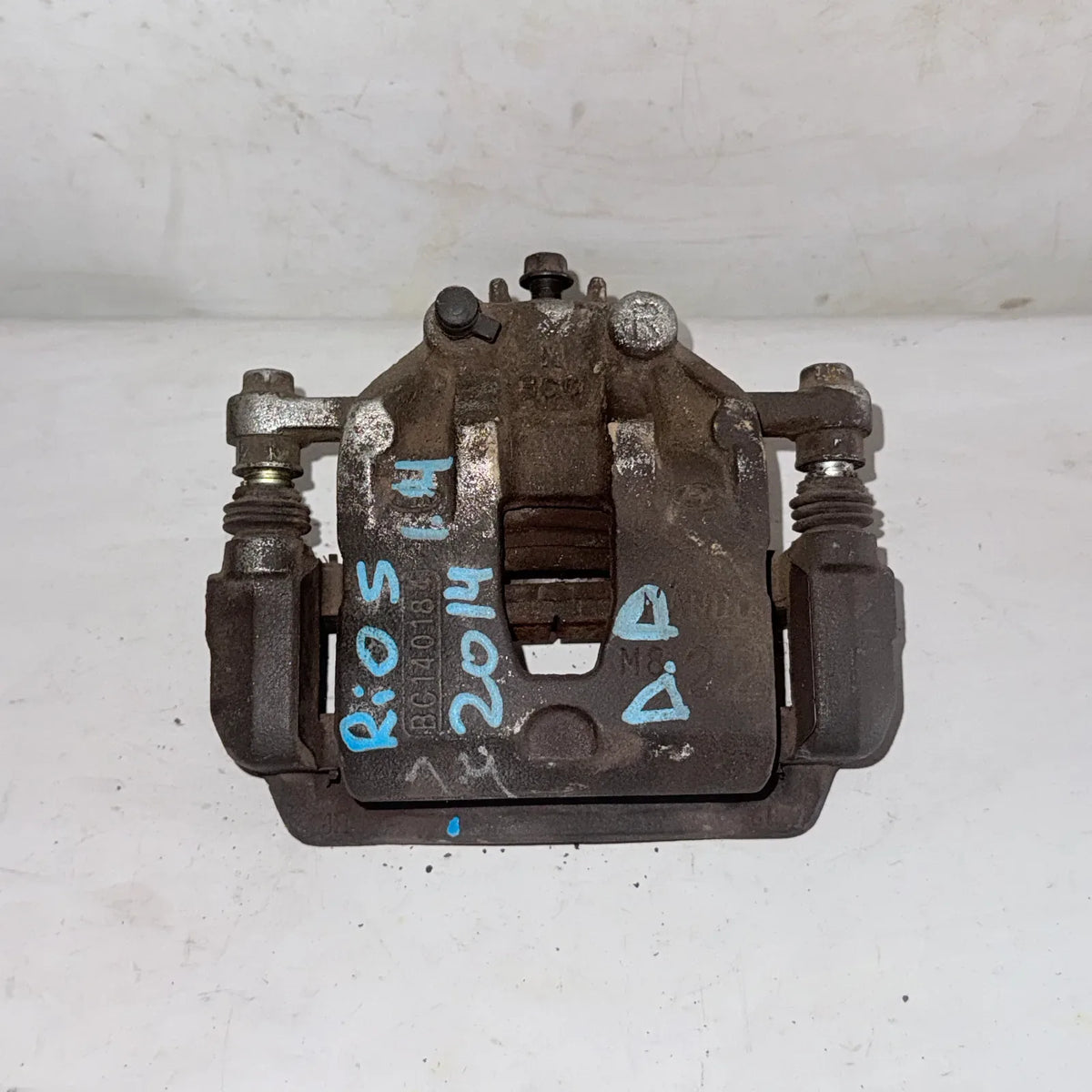 CALIPER DEL-DER Kia RIO 5 2014 - 1.4 4x2 Bencina Mecánico