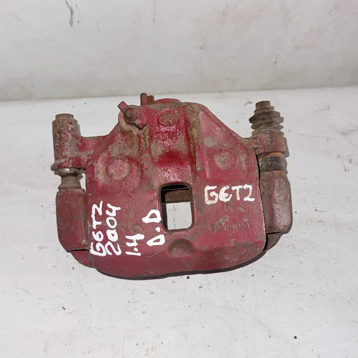 CALIPER DEL-DER Hyundai Getz 2004 - 1.4 4x2 Bencina Mecánico
