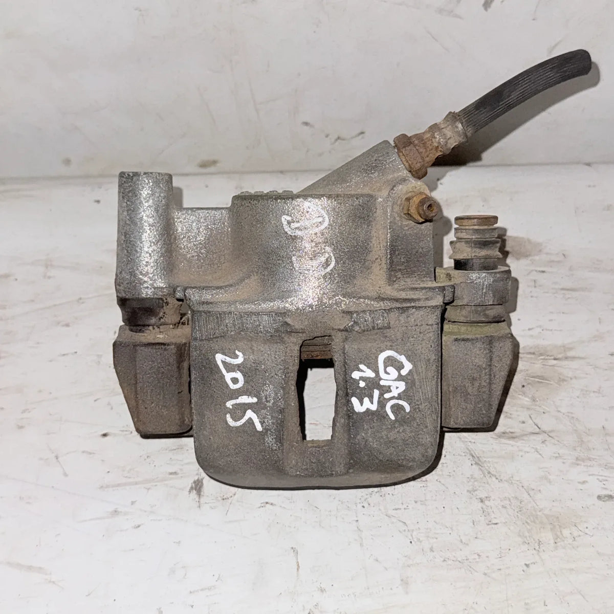 CALIPER DEL-DER GAC GONOW WAY 2015 - 1.3 4x2 Bencina Mecánico