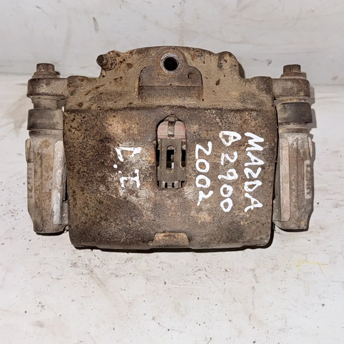 CALIPER DEL-IZQ Mazda B2900 2002 - 2.9 4x2 Diesel Mecánico