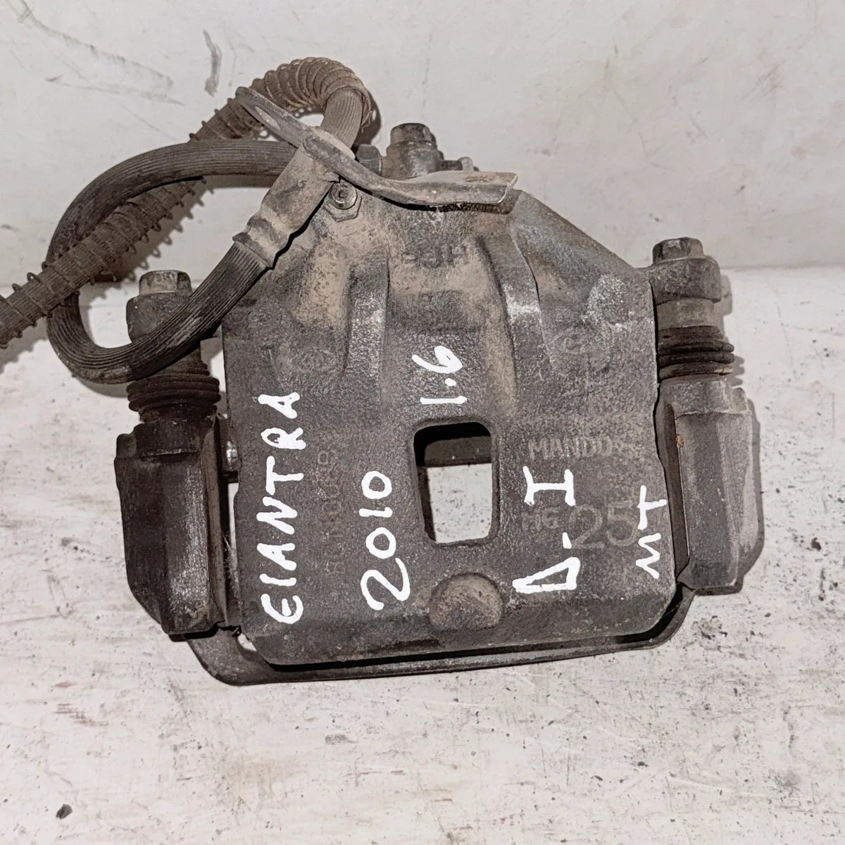 CALIPER DEL-IZQ Hyundai Elantra 2010 - 1.6 4x2 Bencina Mecánico