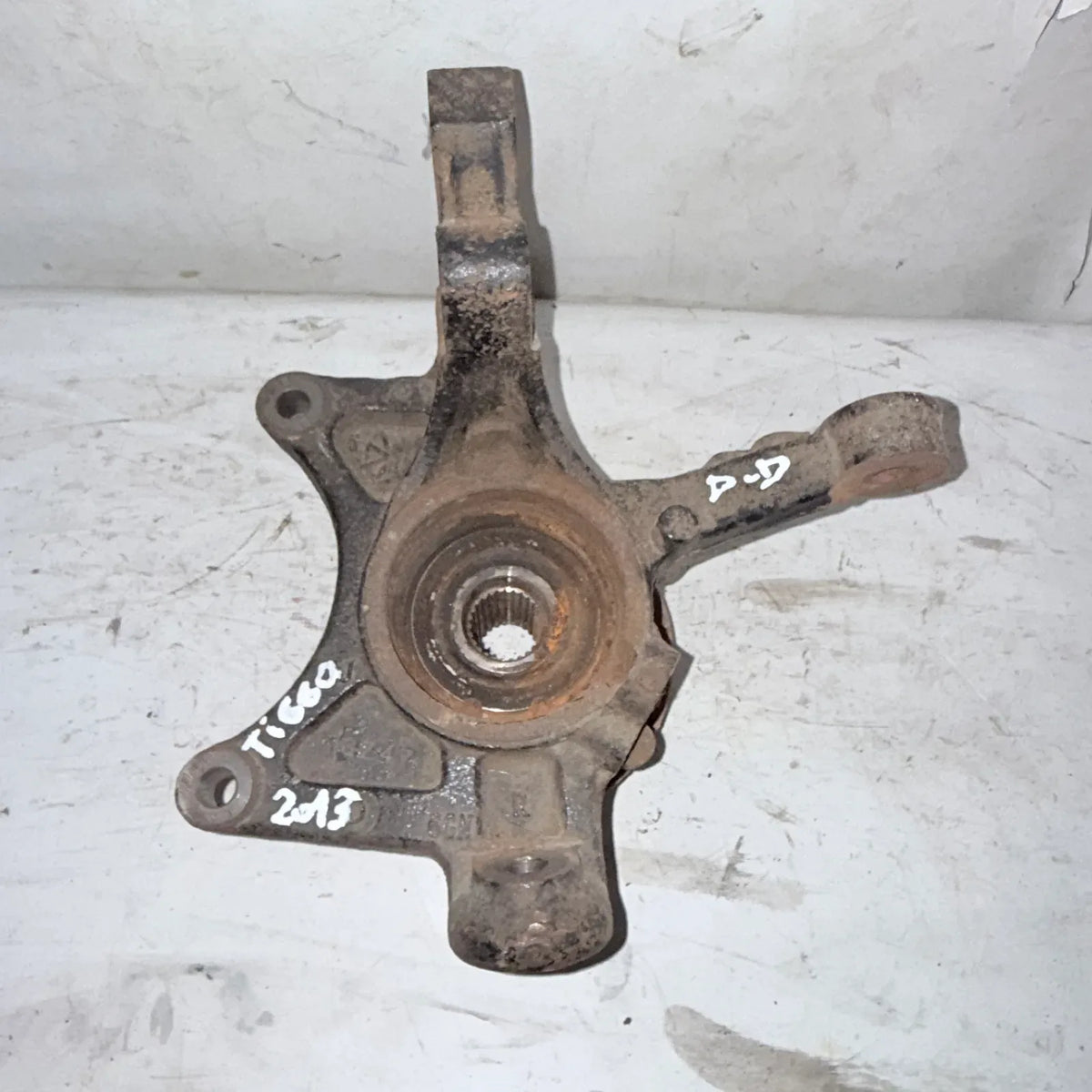 MUÑON DEL-DER Chery Tiggo 2013 - 1.6 4x2 Bencina Mecánico