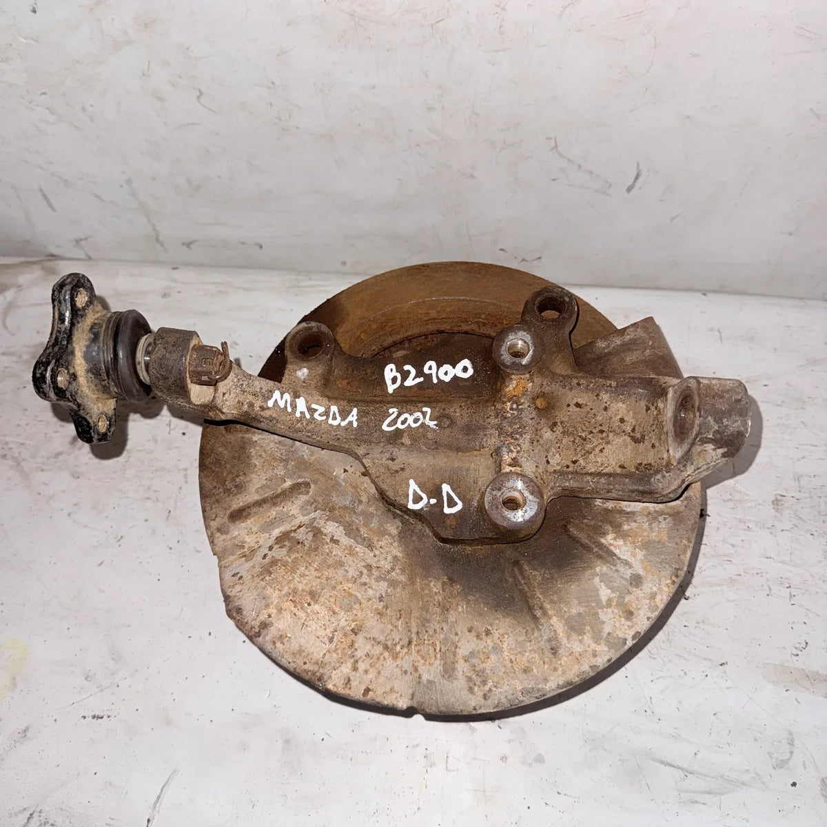 MUÑON DEL-DER Mazda B2900 2002 - 2.9 4x2 Diesel Mecánico