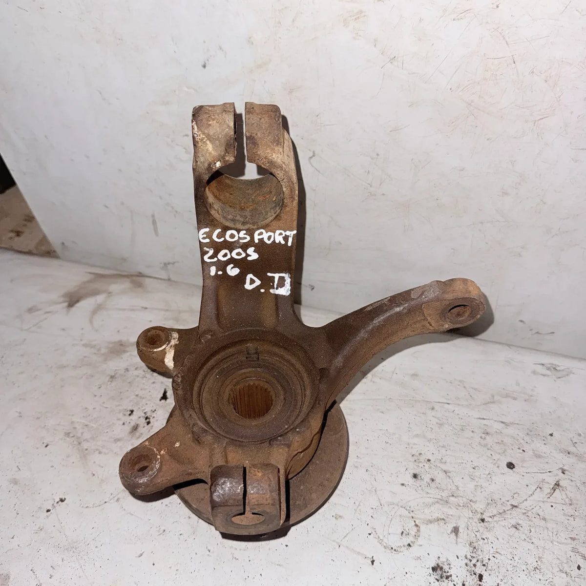 MUÑON DEL-DER Ford ECOSPORT 2005 - 1.6 4x2 Bencina Mecánico