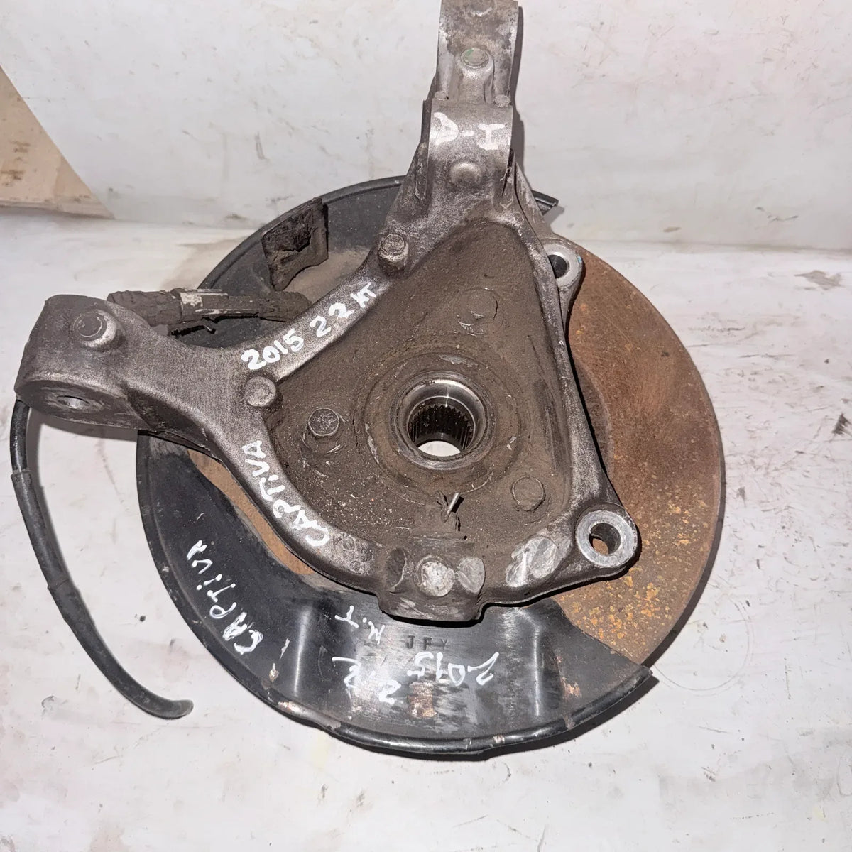 MUÑON DEL-IZQ Chevrolet Captiva 2015 - 2.2 4x2 Diesel Mecánico