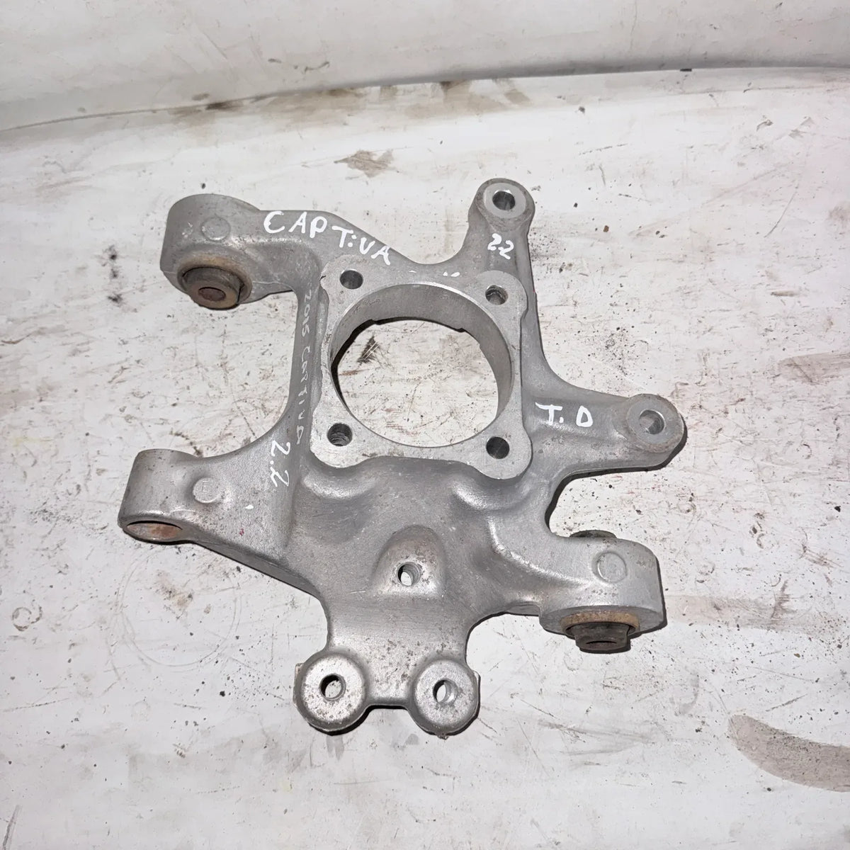 MUÑON TRA-DER Chevrolet Captiva 2015 - 2.2 4x2 Bencina Mecánico