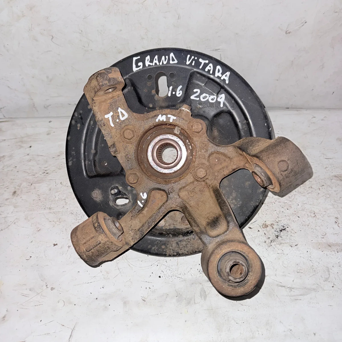 MUÑON TRA-DER Suzuki Vitara 2009 - 1.6 4x2 Bencina Mecánico