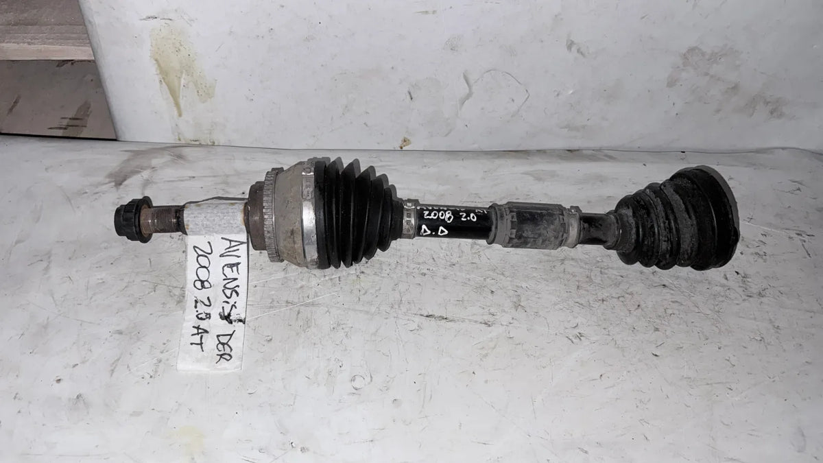 EJE PALIER DEL-DER Toyota Avensis 2008 - 2.0 4x2 Bencina Mecánico