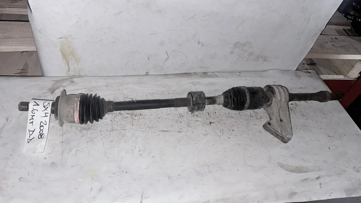 EJE PALIER DEL-DER Suzuki Sx4 2008 - 1.6 4x2 Bencina Mecánico