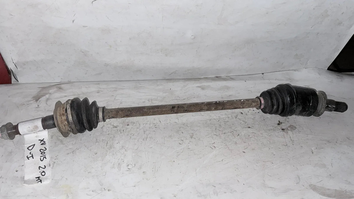 EJE PALIER DEL-IZQ Subaru Xv 2015 - 2.0 4x2 Bencina Mecánico