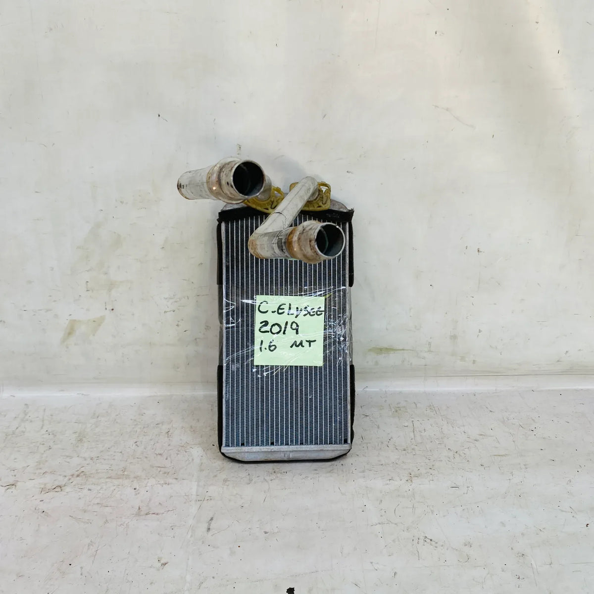 RADIADOR CALEFACCION Citroen C-ELYSÉE 2019 - 1.6 4x2 Bencina Mecánico