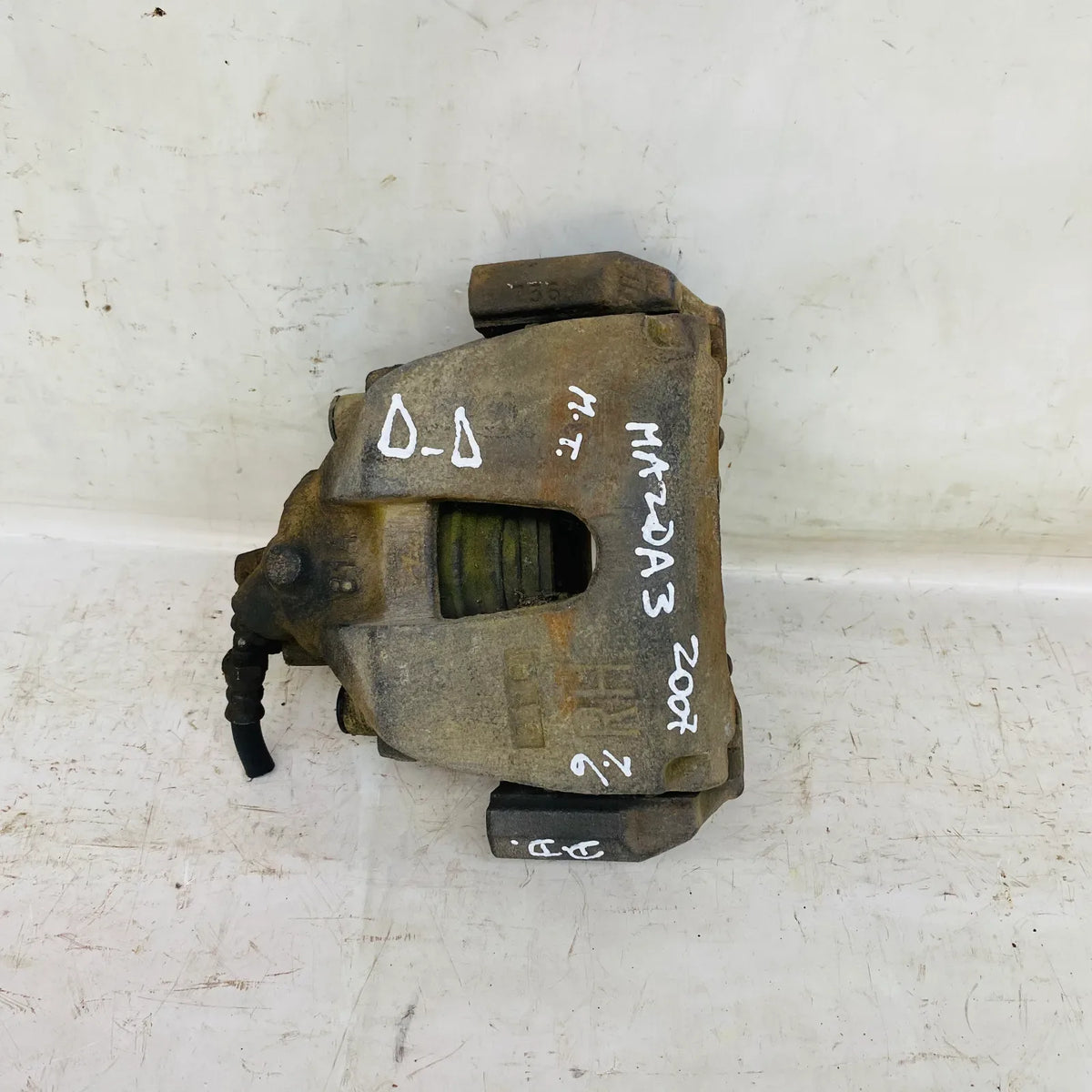CALIPER DEL-DER Mazda 3 2007 - 1.6 4x2 Bencina Mecánico