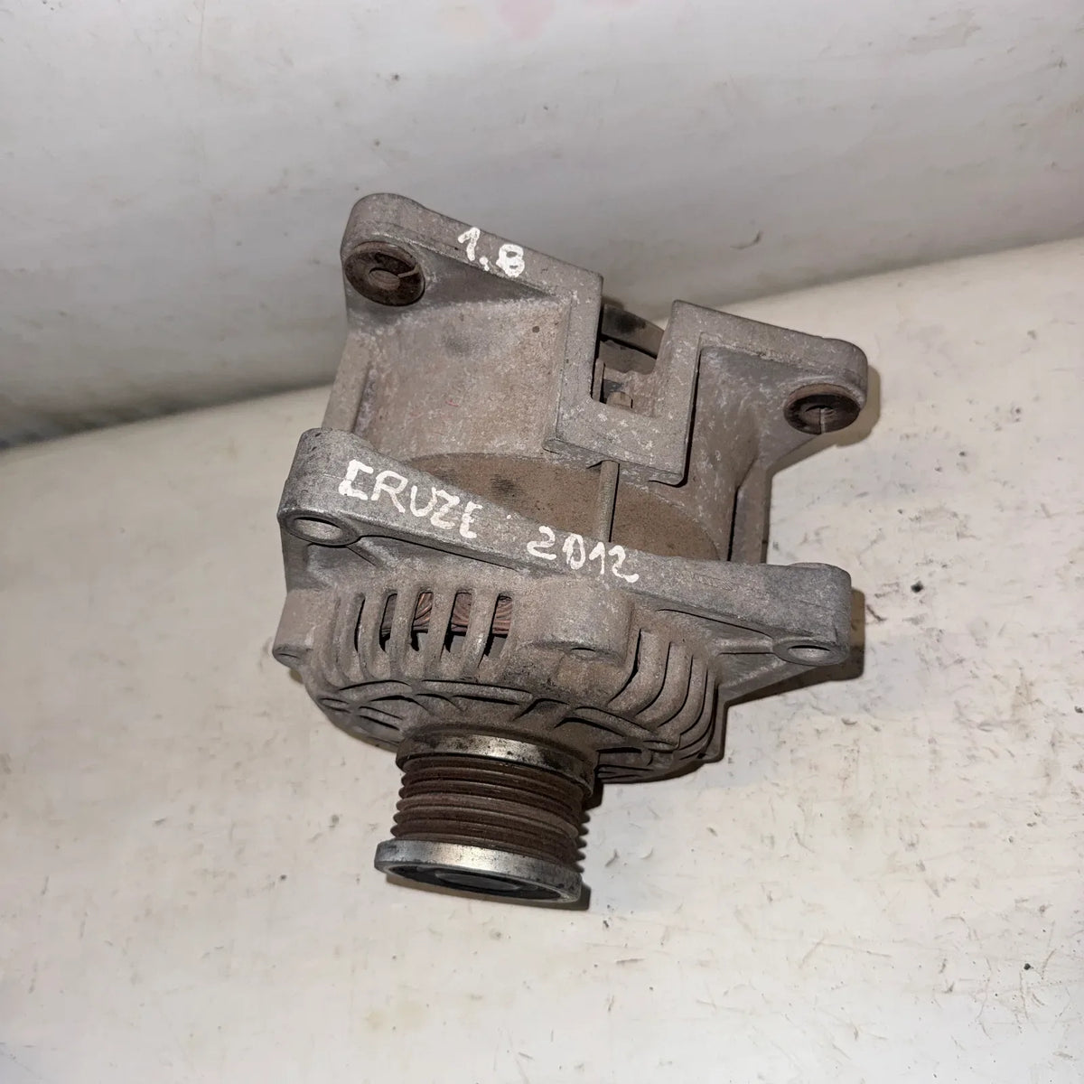 Alternador Chevrolet Cruze 2012 - 1.8 4x2 Bencina Mecánico