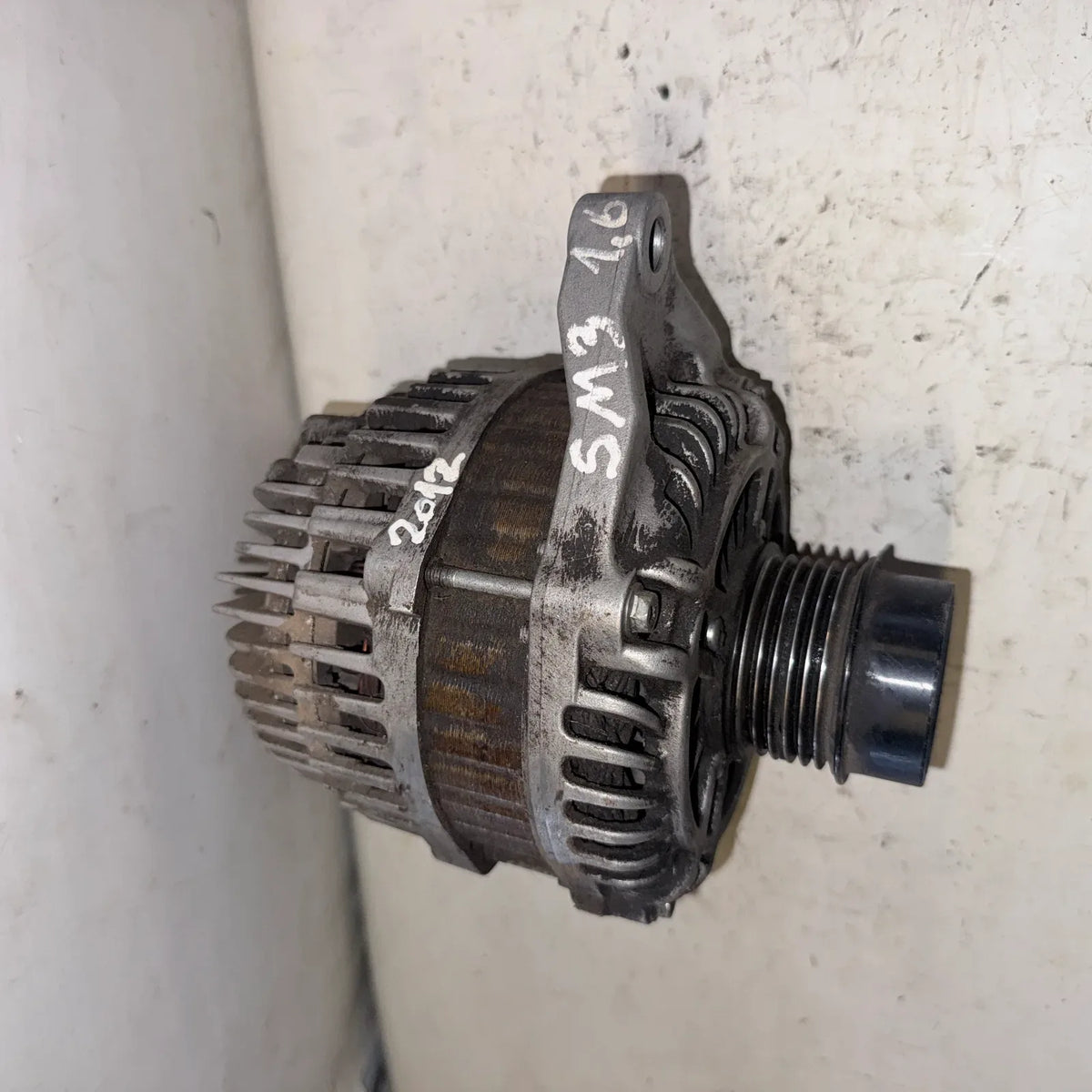 Alternador SAMSUNG SM3 2012 - 1.6 4x2 Bencina Mecánico