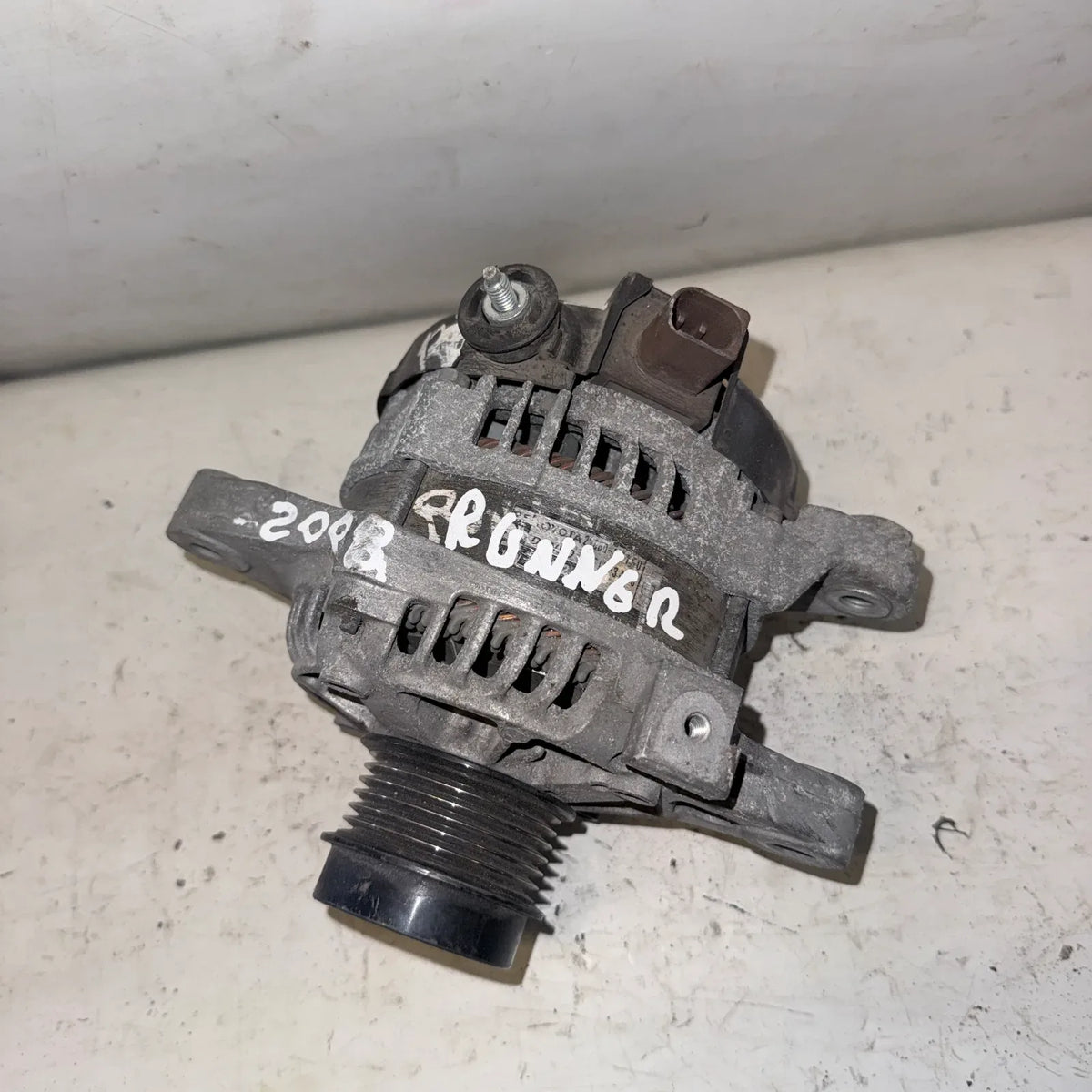 Alternador Toyota 4runner 2008 - 4.0 4x2 Bencina Mecánico