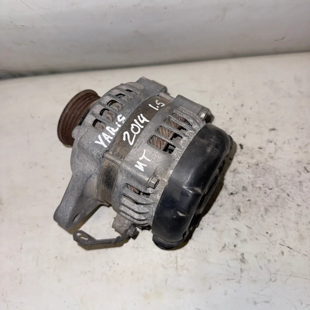 Alternador Toyota Yaris 2014 - 1.5 4x2 Bencina Mecánico
