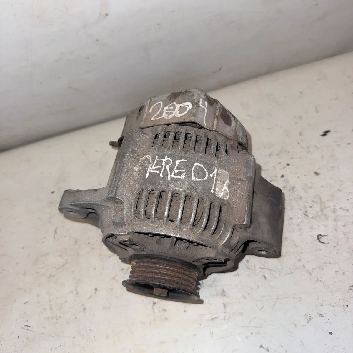 Alternador Chevrolet AERIO 2004 - 1.6 4x2 Bencina Mecánico