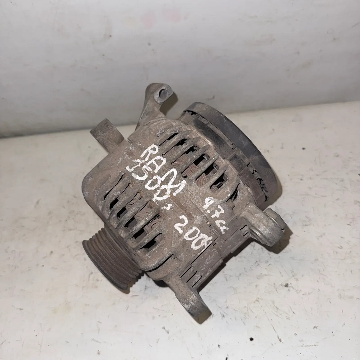 Alternador Dodge RAM 1500 2004 - 4.7 4x2 Bencina Mecánico