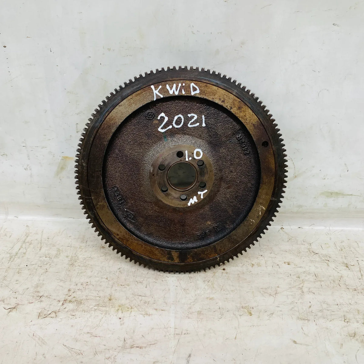 Volante de inercia Renault KWID 2021 - 1.0 4x2 Bencina Mecánico