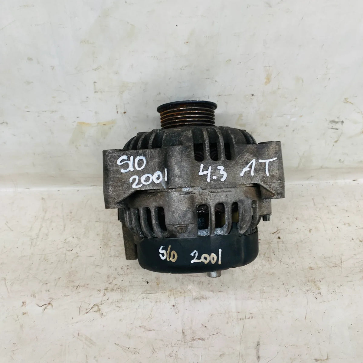 Alternador Chevrolet S10 2001 - 4.3 4x2 Bencina Automático