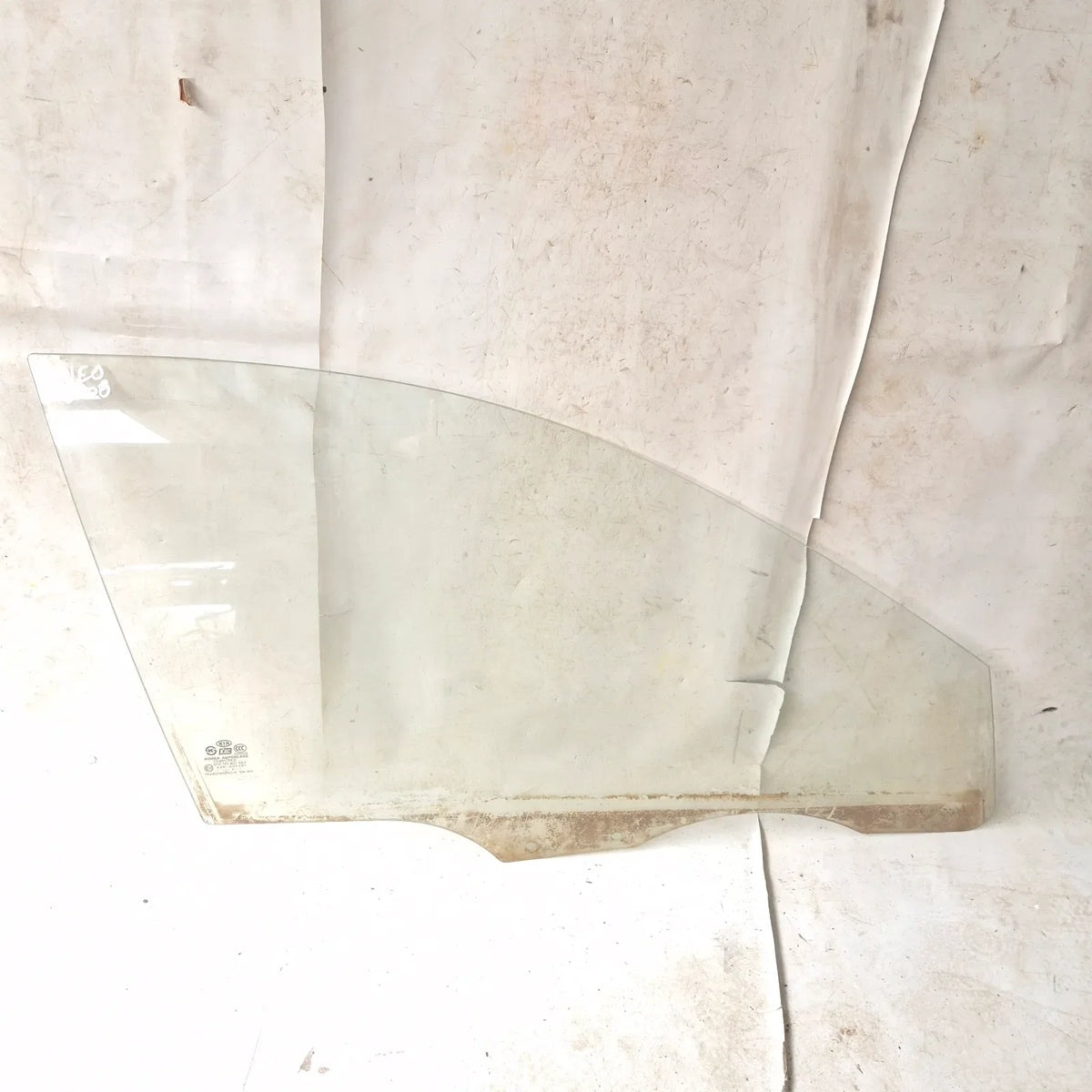 Vidrio puerta DEL-DER Chevrolet Aveo 2008 - 4x2 Bencina Mecánico