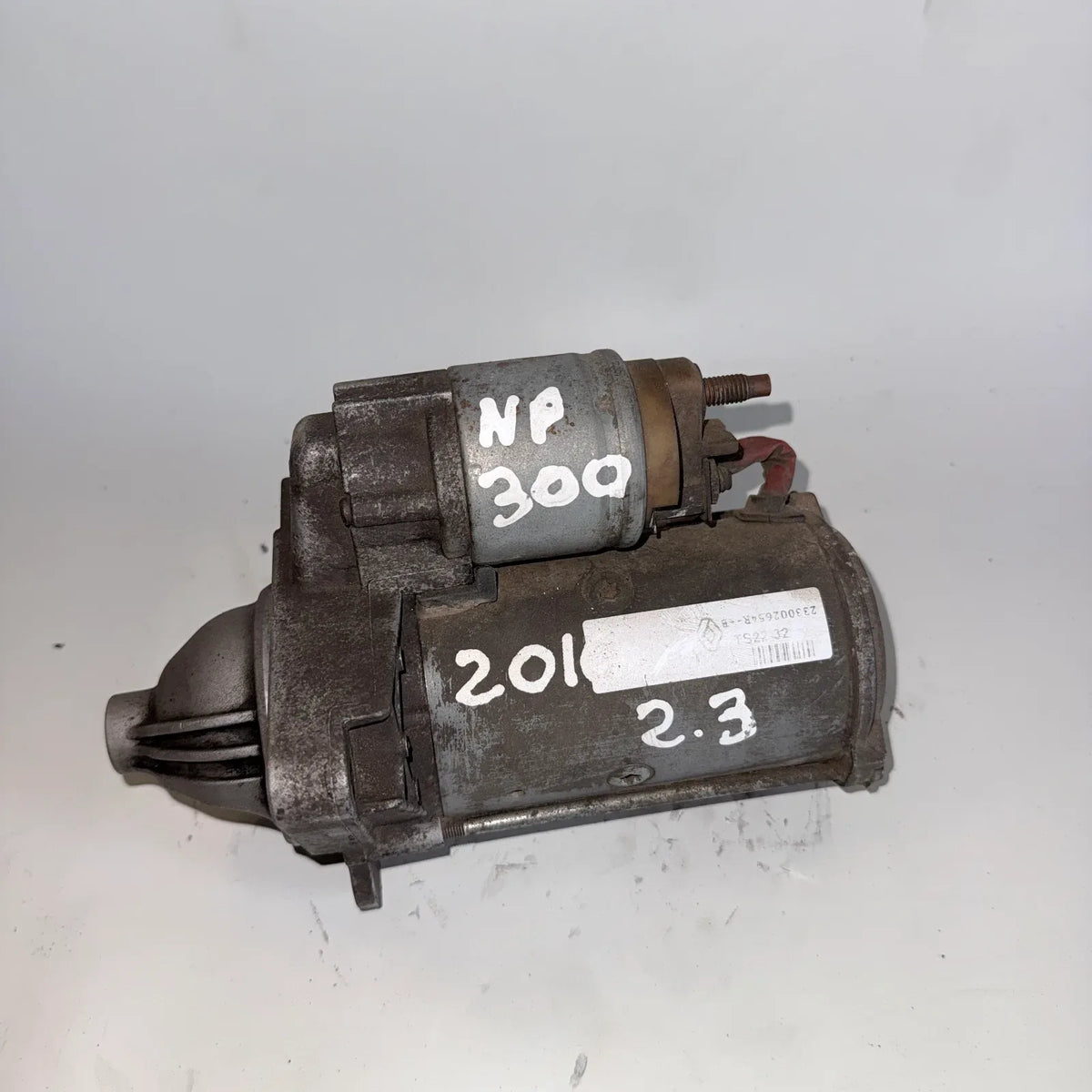 Motor de partida (Arranque) Nissan NP300 2010 - 2.3 4x2 Diesel Mecánico