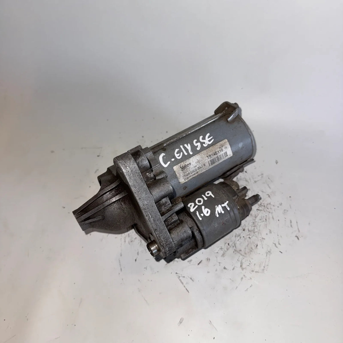Motor de partida (Arranque) Citroen C-ELYSÉE 2019 - 1.6 4x2 Diesel Mecánico