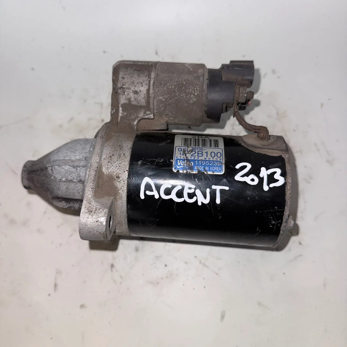Motor de partida (Arranque) Hyundai Accent 2013 - 1.4 4x2 Bencina Mecánico