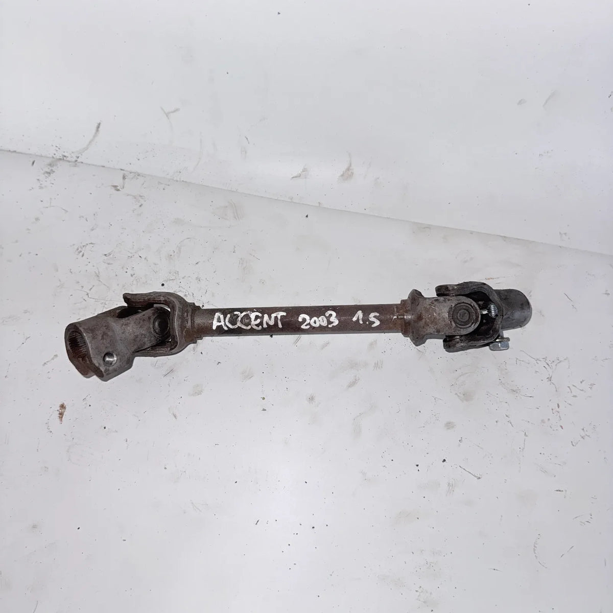 CARDAN DIRECCION Hyundai Accent 2003 - 1.5 4x2 Bencina Mecánico