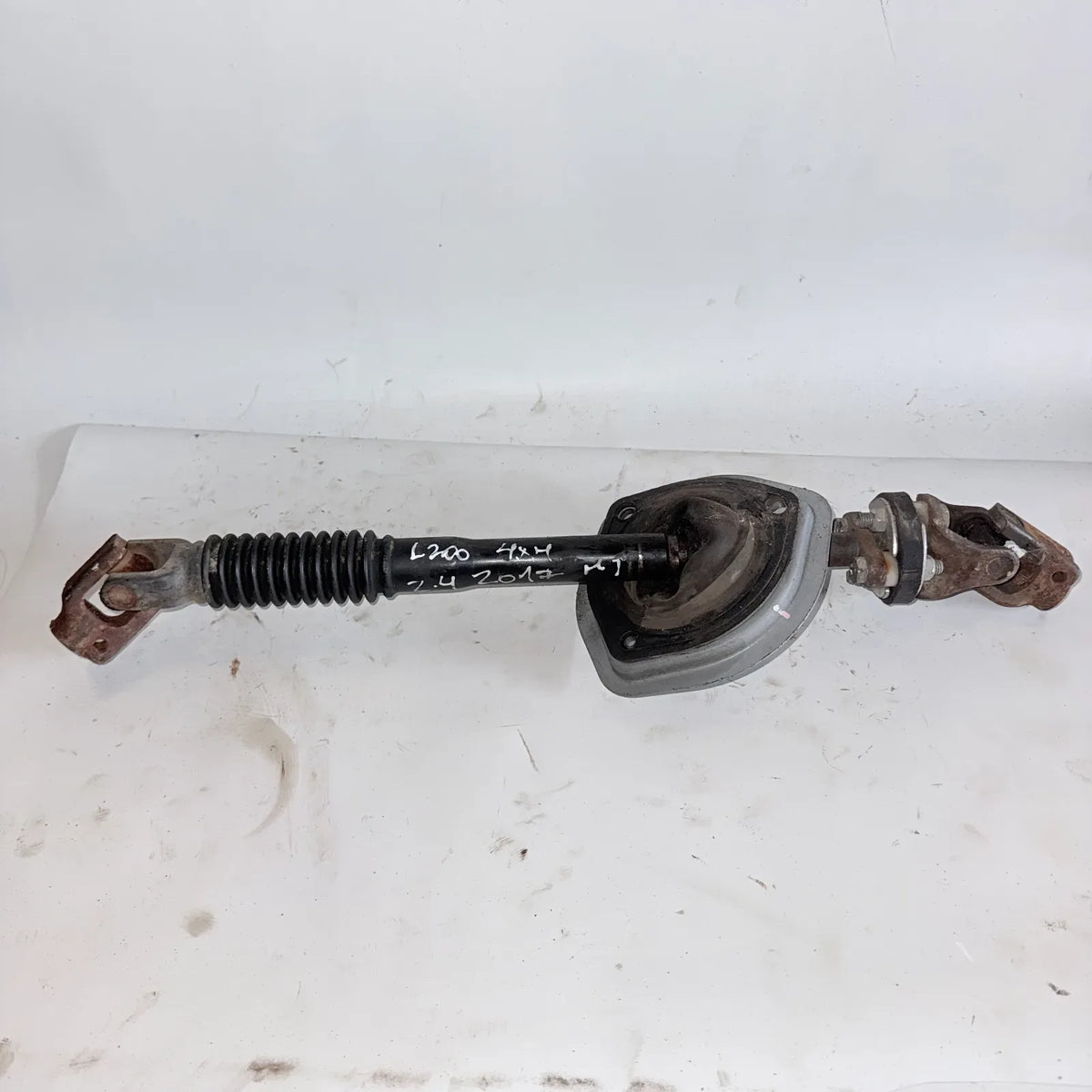 CARDAN DIRECCION Mitsubishi L200 2017 - 2.4 4x2 Diesel Mecánico