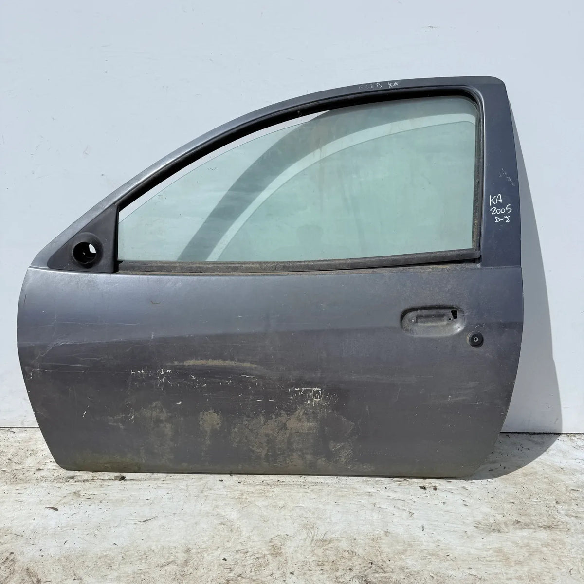 Puerta lata DELANTERA IZQUIERDA Ford Ka 2005 - 4x2 Bencina Mecánico