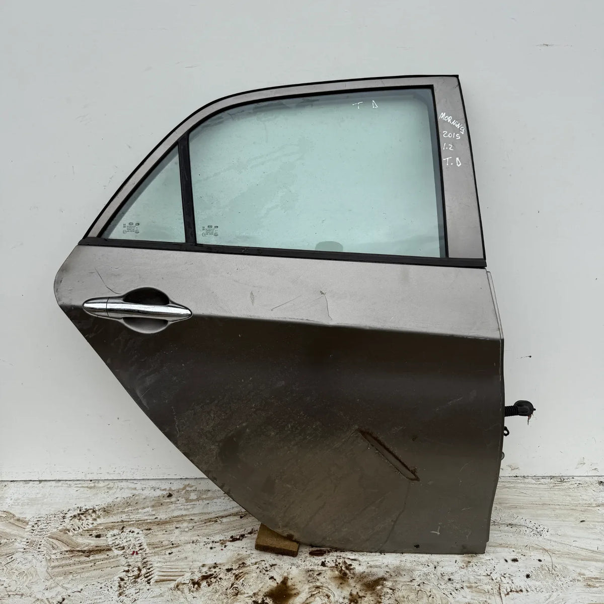 Puerta lata TRASERA DERECHA Kia Morning 2015 - 1.2 4x2 Bencina Mecánico