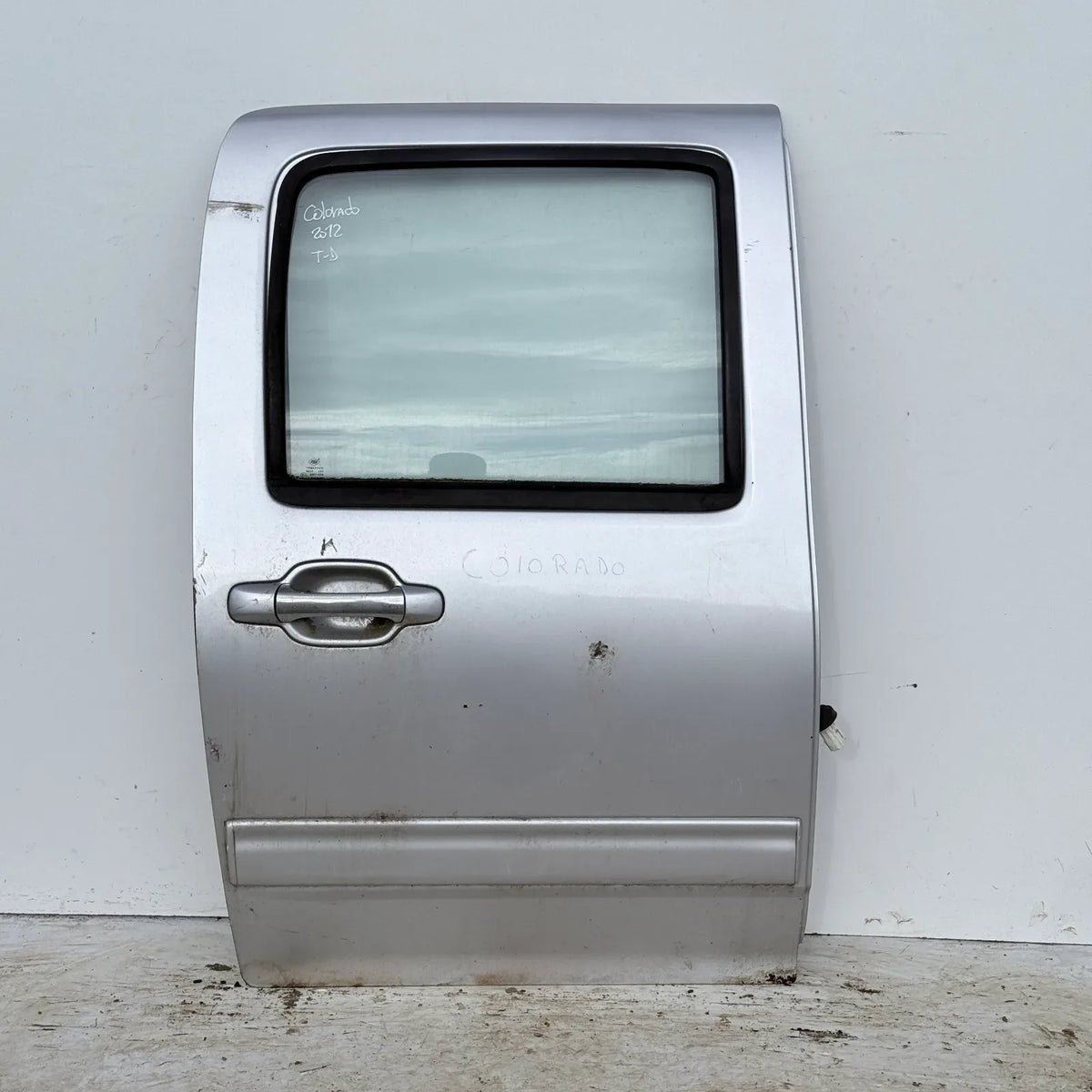 Puerta lata TRASERA DERECHA Chevrolet Colorado 2012 - 4x2 Bencina Mecánico