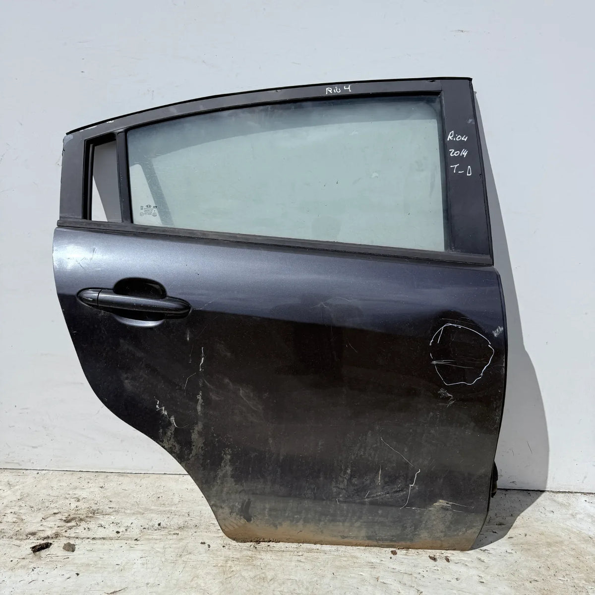 Puerta lata TRASERA DERECHA Kia Rio 4 2014 - 4x2 Bencina Mecánico