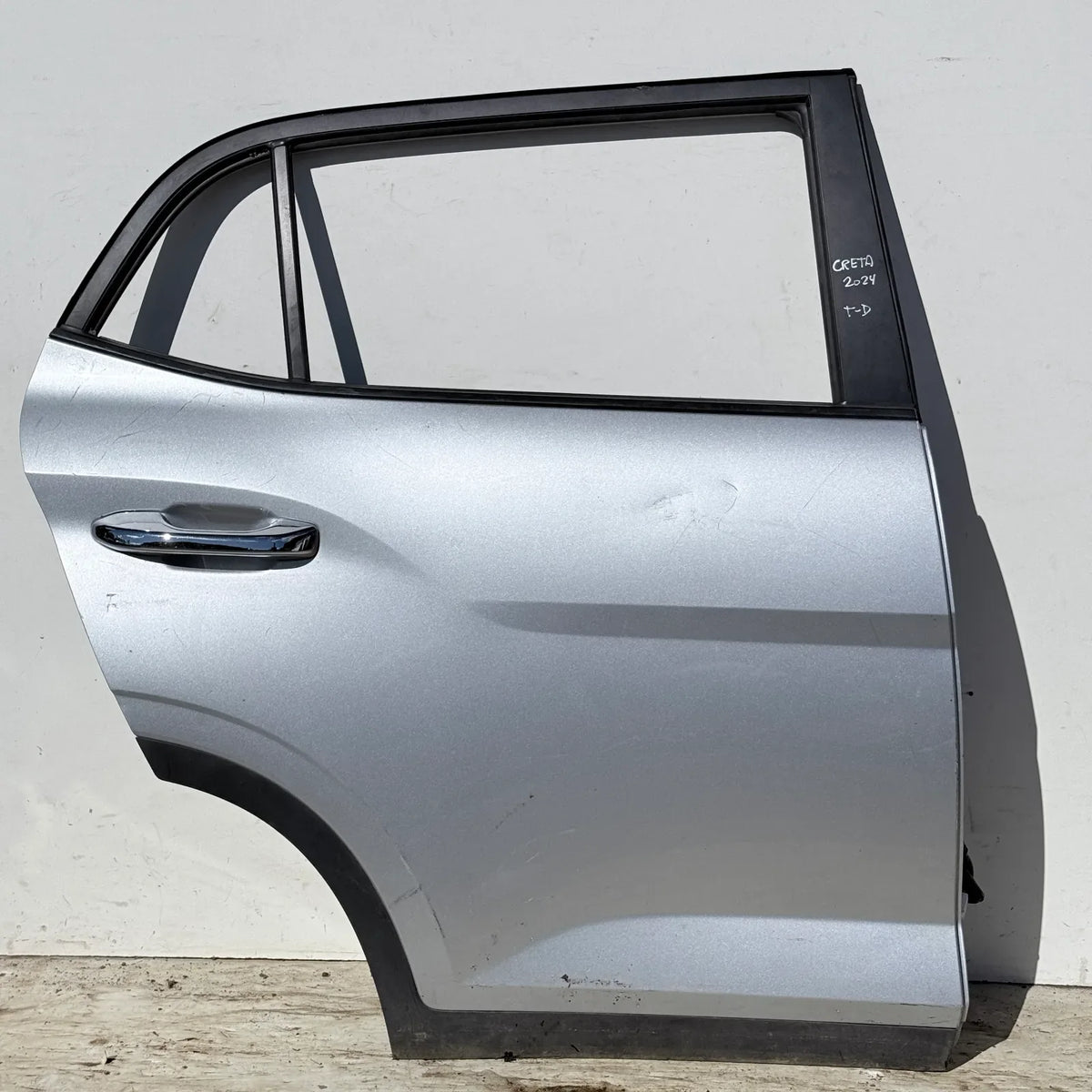 Puerta lata TRASERA DERECHA Hyundai CRETA 2024 - 4x2 Bencina Mecánico