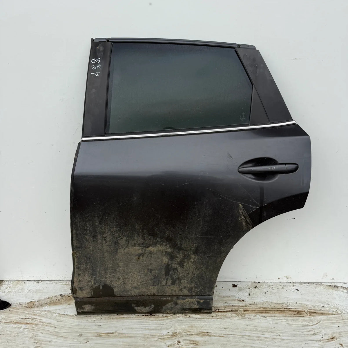 Puerta lata TRASERA IZQUIERDA Mazda Cx5 2019 - 4x2 Bencina Mecánico