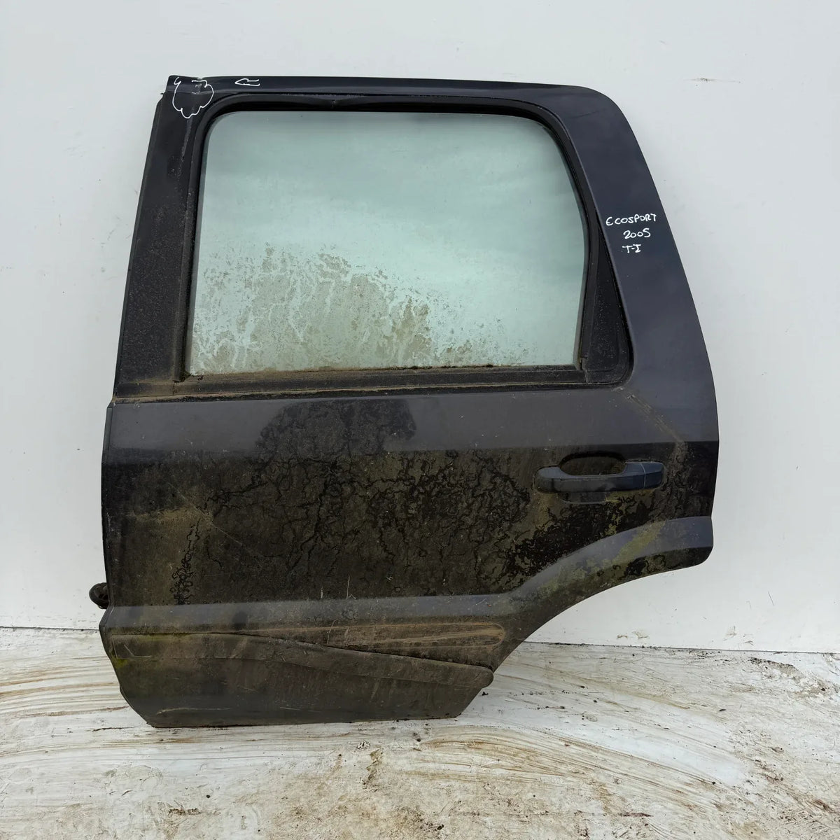 Puerta lata TRASERA IZQUIERDA Ford ECOSPORT 2005 - 4x2 Bencina Mecánico