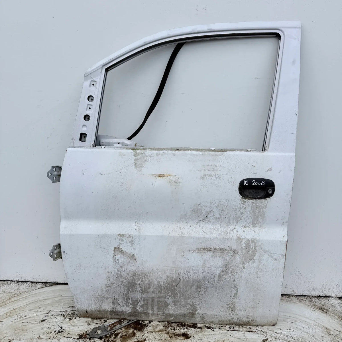 Puerta lata DELANTERA IZQUIERDA Hyundai H1 2008 - 4x2 Bencina Mecánico