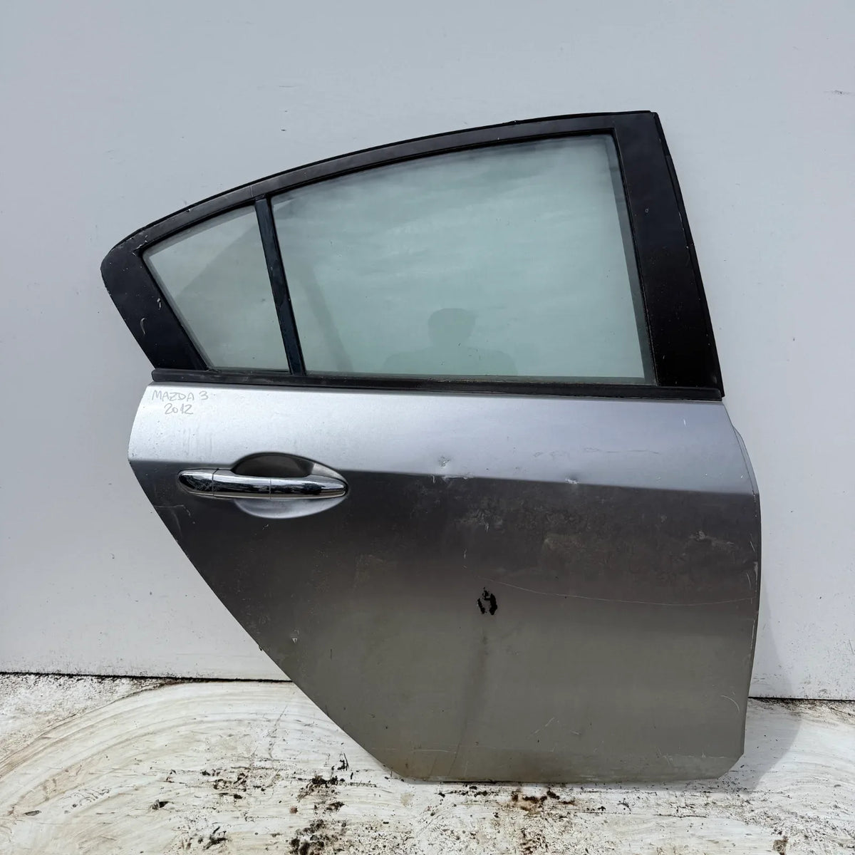 Puerta lata TRASERA DERECHA Mazda 3 2012 - 4x2 Bencina Mecánico
