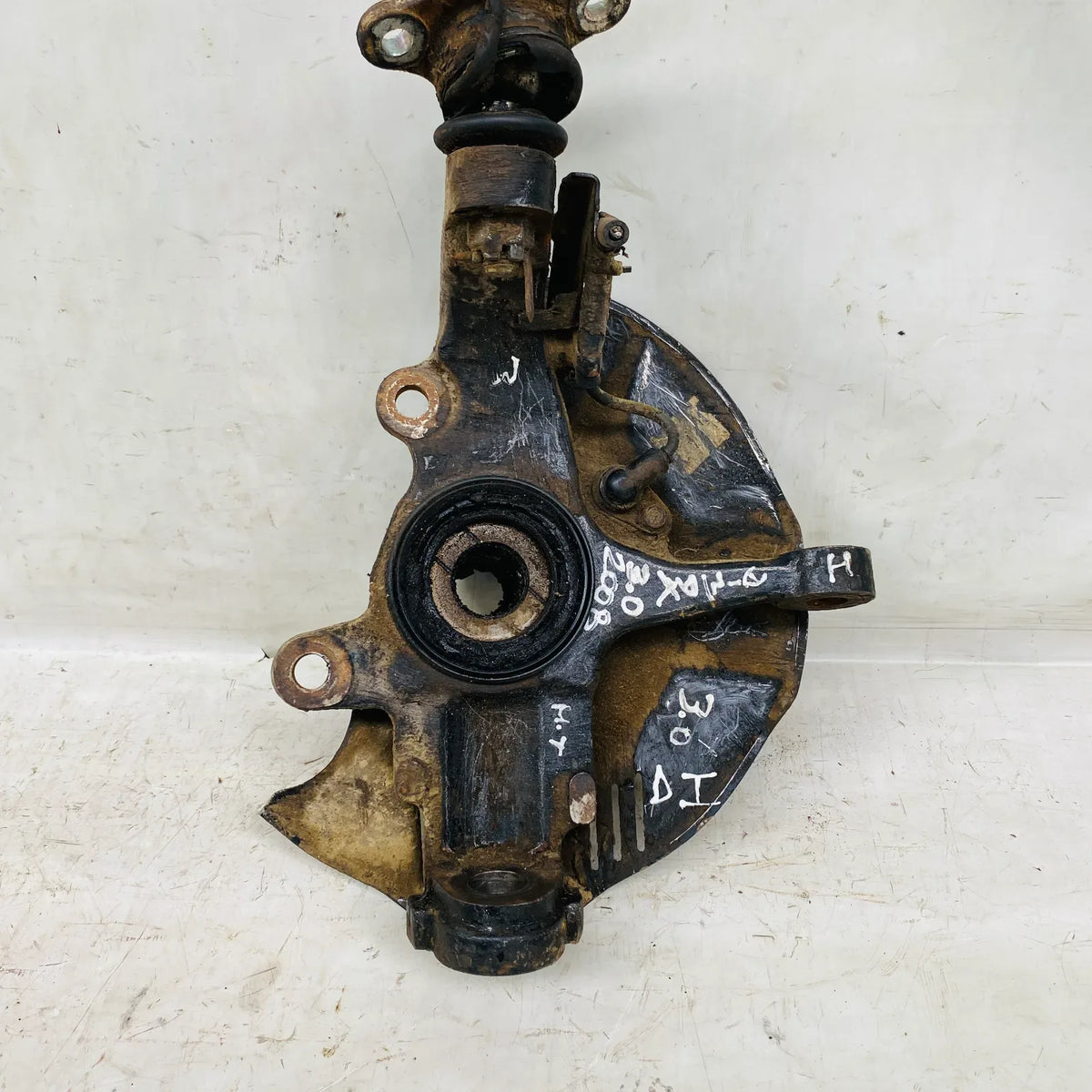 MUÑON DEL-IZQ Chevrolet D-MAX 2008 - 3.0 4x2 Diesel Mecánico
