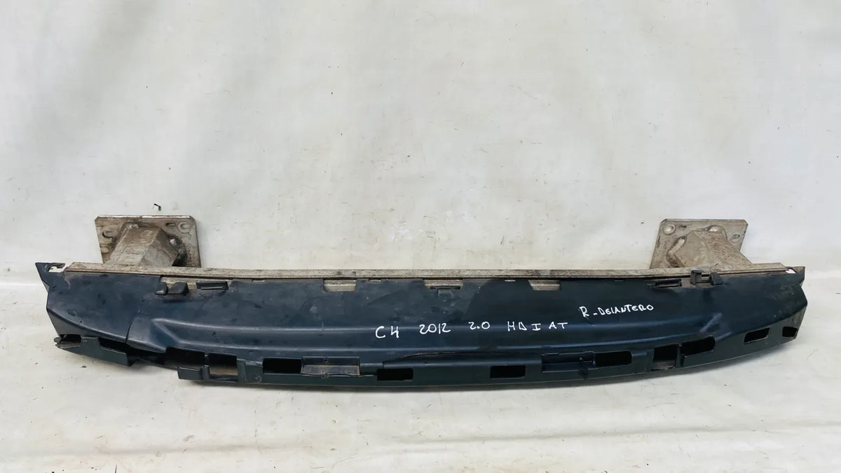 REFUERZO PARACHOQUE DELANTERO Citroen C4 2012 - 2.0 4x2 Diesel Automático