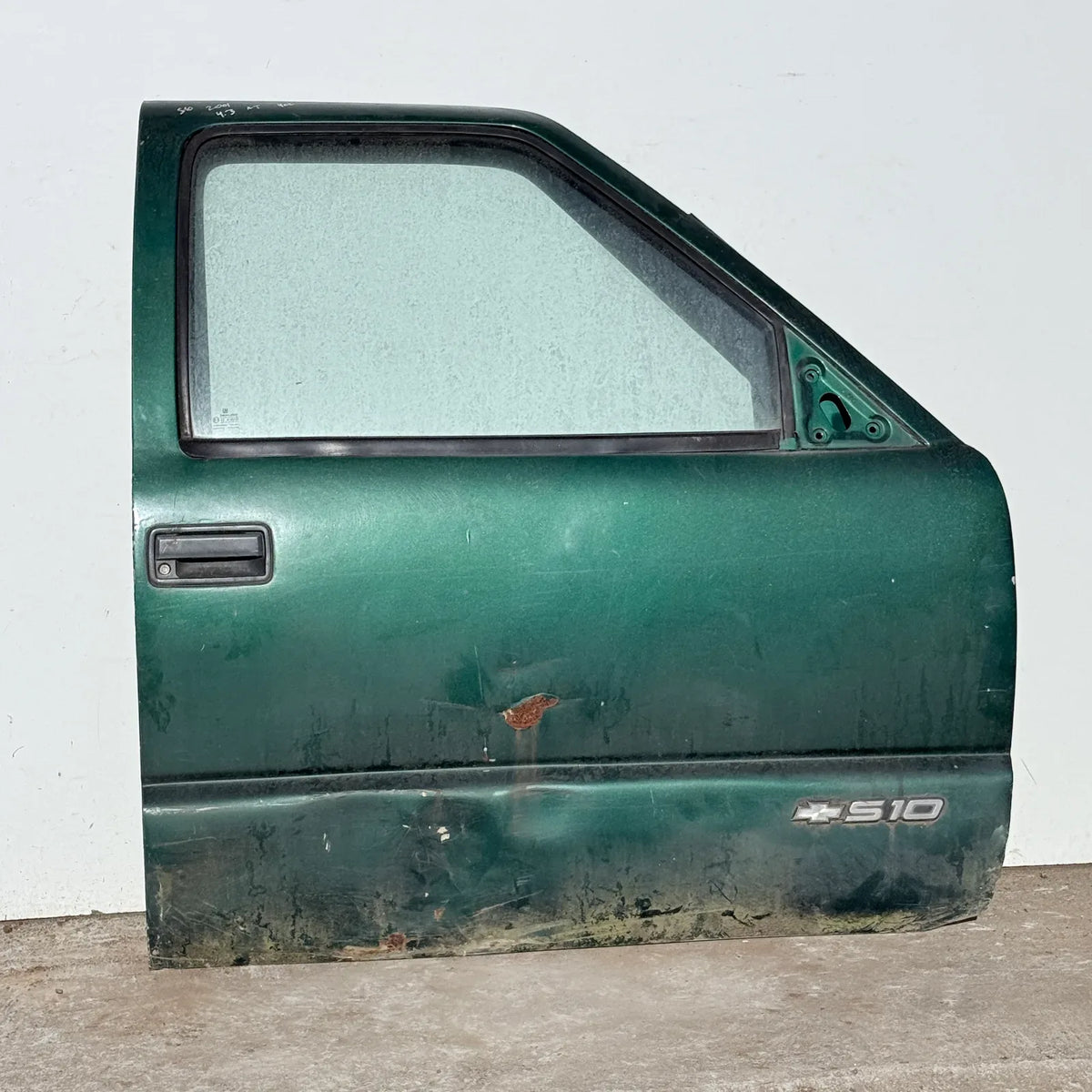 Puerta lata DELANTERA DERECHA Chevrolet S10 2001 - 4.3 4x2 Bencina Automático