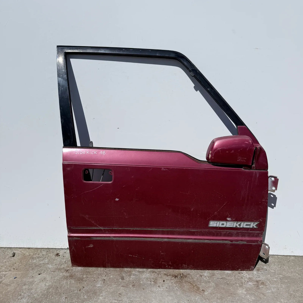 Puerta lata DELANTERA DERECHA Suzuki SIDEKICK 1998 - 4x2 Bencina Mecánico